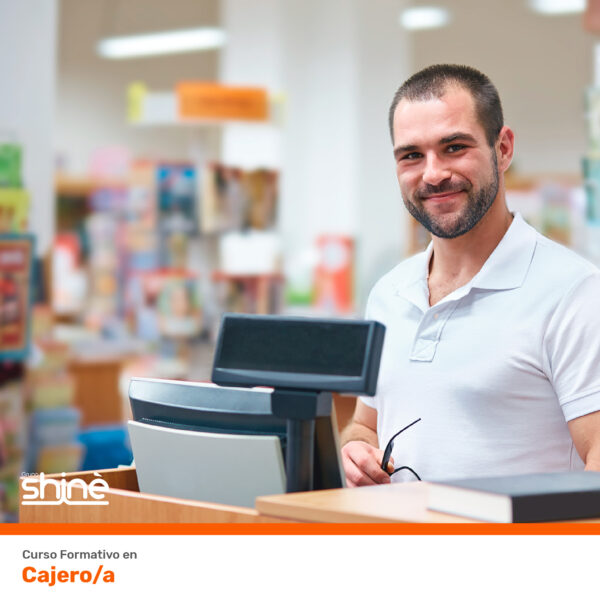Cajero/a